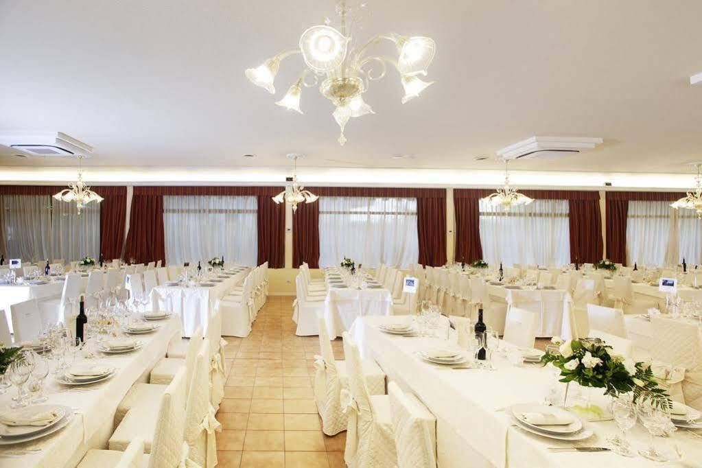 Hotel Villa Pigna Ascoli Piceno Exterior foto